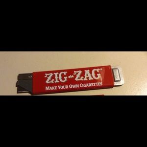 Vintage Rare Red Zig Zag Box Cutter  Knife - No longer made. New